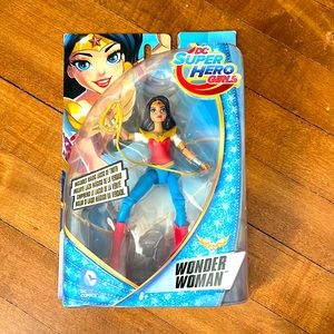 Wonder Women Figurine
